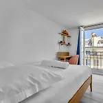 Faubourg St Martin - Canal Saint Martin Chaleureux Appartement