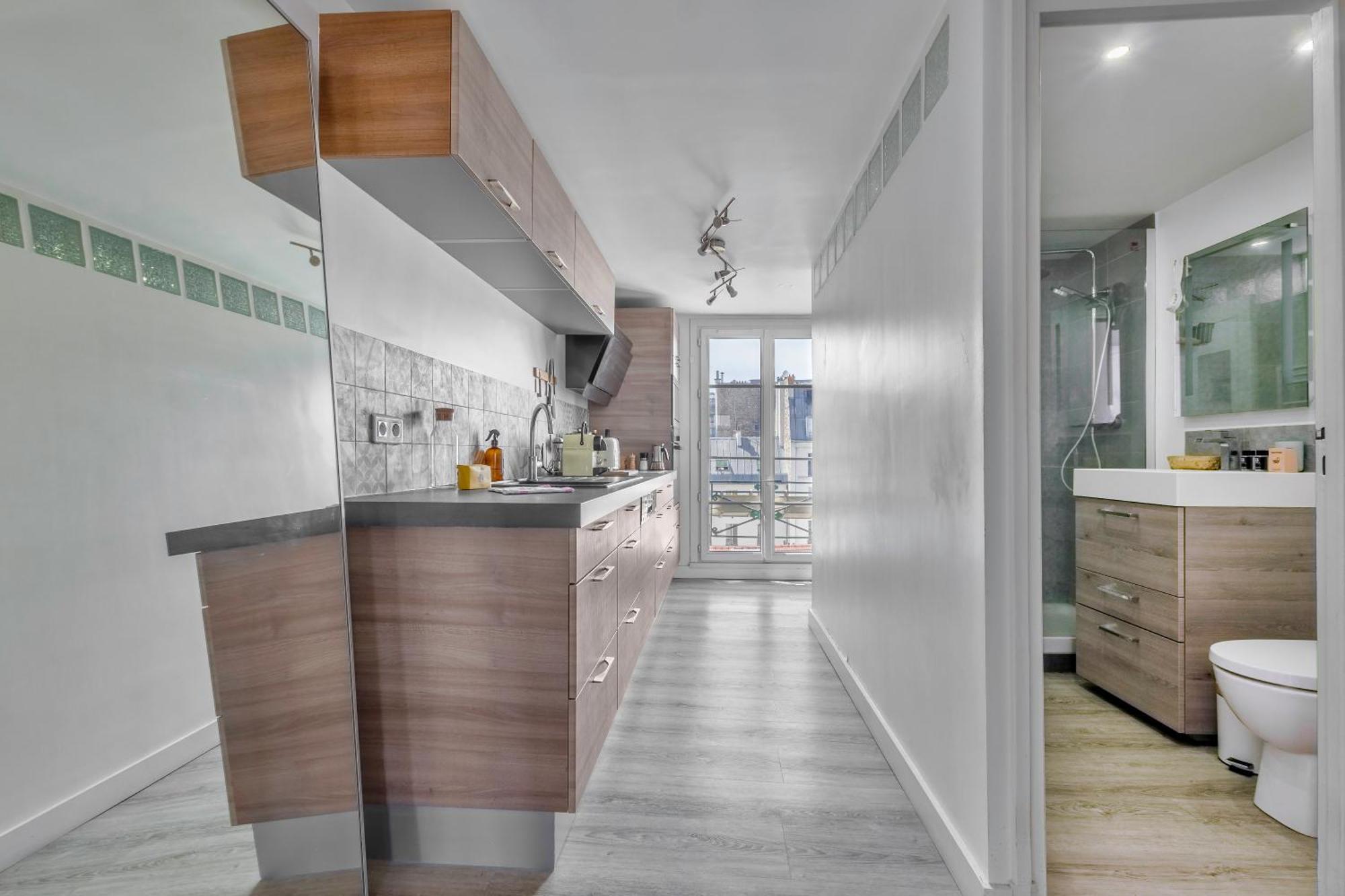 Faubourg St Martin - Canal Saint Martin Chaleureux Appartement Parijs