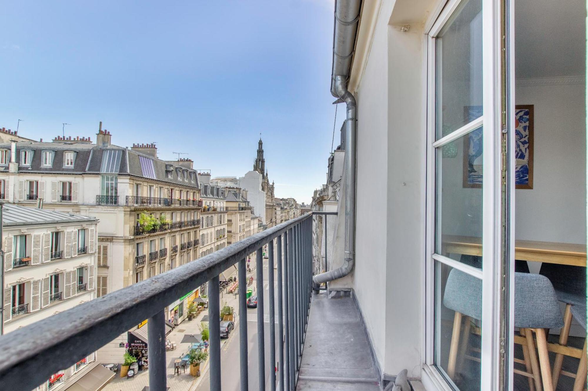 Faubourg St Martin - Canal Saint Martin Chaleureux * Parijs
